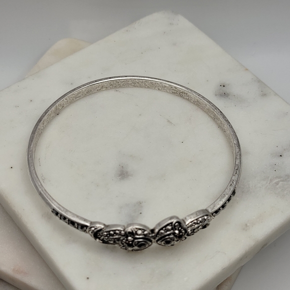 Sterling Silver Bangle Bracelet with Intricate Marcasite Detailing Unsigned - Picture 2 of 16